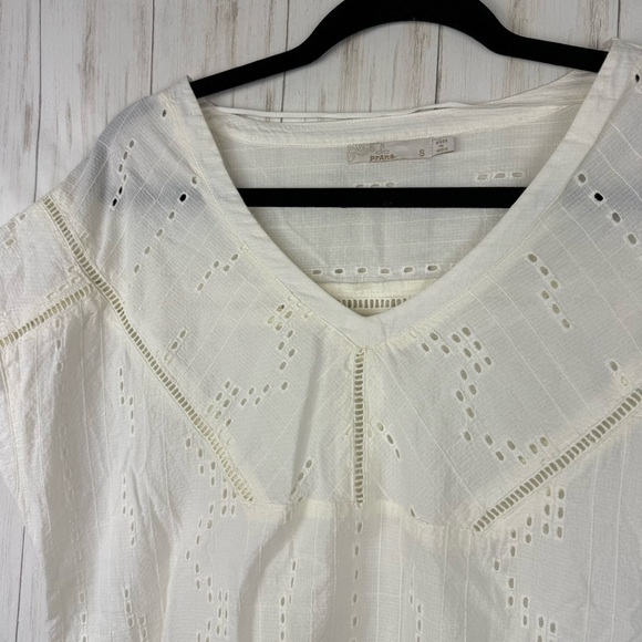 Prana white crochet top Small - Picture 4 of 5